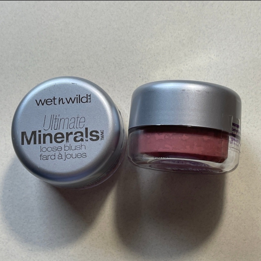 2x Wet n Wild Ultimate Loose Blush #165 Barely Peach (0.17 oz)